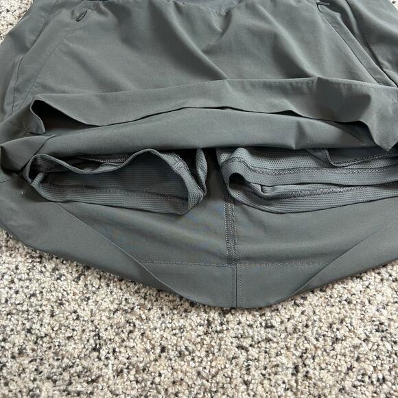 Athleta Soho Skort Size 4 Olive Green Pull On Waist Hiking Outdoor Casual - Picture 6 of 6